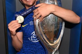 电竞竞猜-包含切尔西迎欧超杯关键赛，清晨复出首秀，震撼外界，更衣室氛围转暖的词条