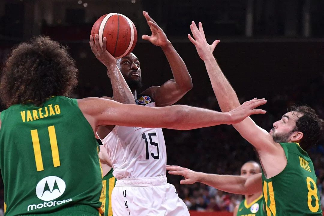 关于赛前切尔西调整名单以备荷甲；遗憾出局环节打磨；底气十足；球队文化再被提及的信息